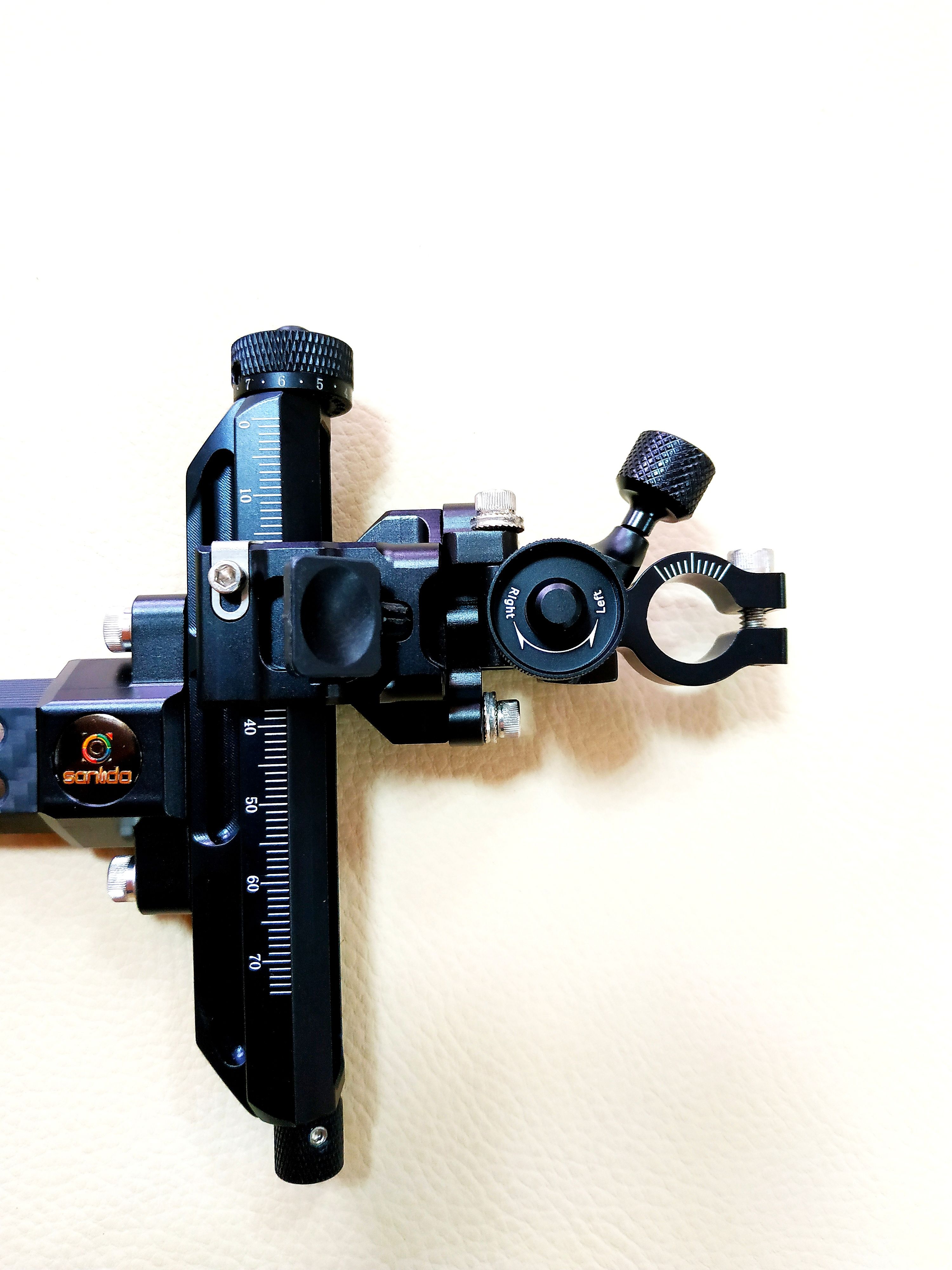 Спортивный прицел для блочного лука Sanlida Carbon X10 9" v2